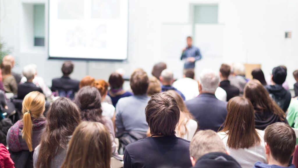 Eventos Charla Motril Vicente Tovar Despacho Abogados Especializados Granada